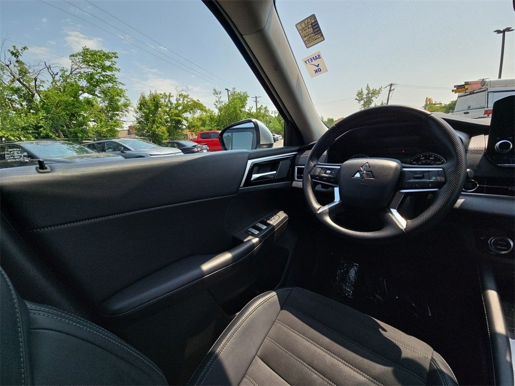 2024 Mitsubishi Outlander SE AWD