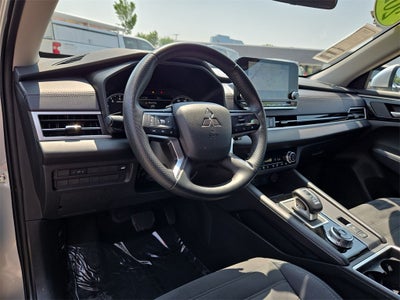 2024 Mitsubishi Outlander SE AWD