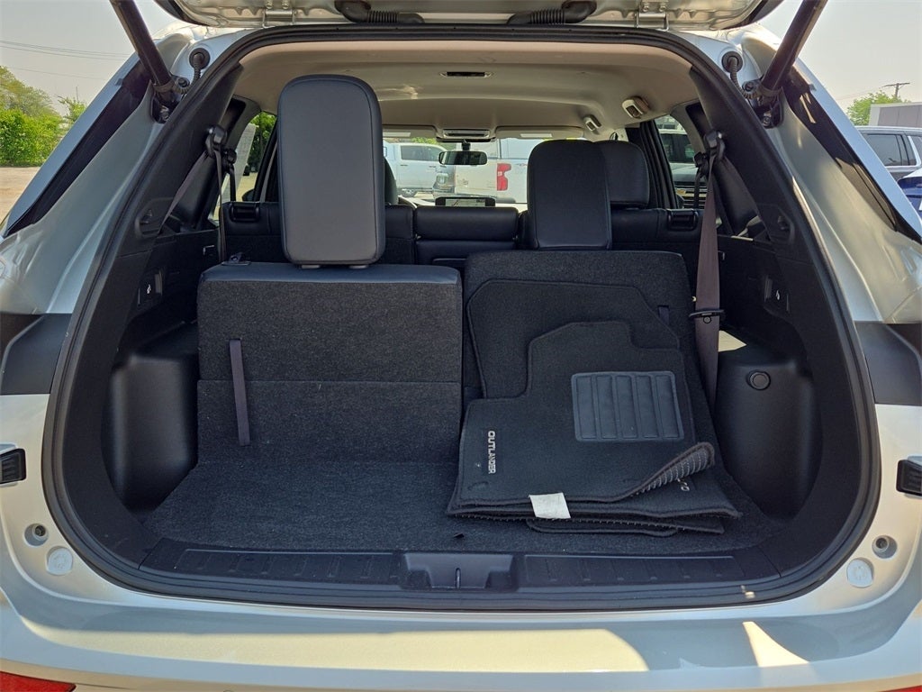 2024 Mitsubishi Outlander SE AWD