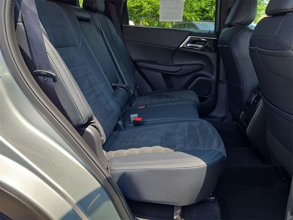 2024 Mitsubishi Outlander SE AWD