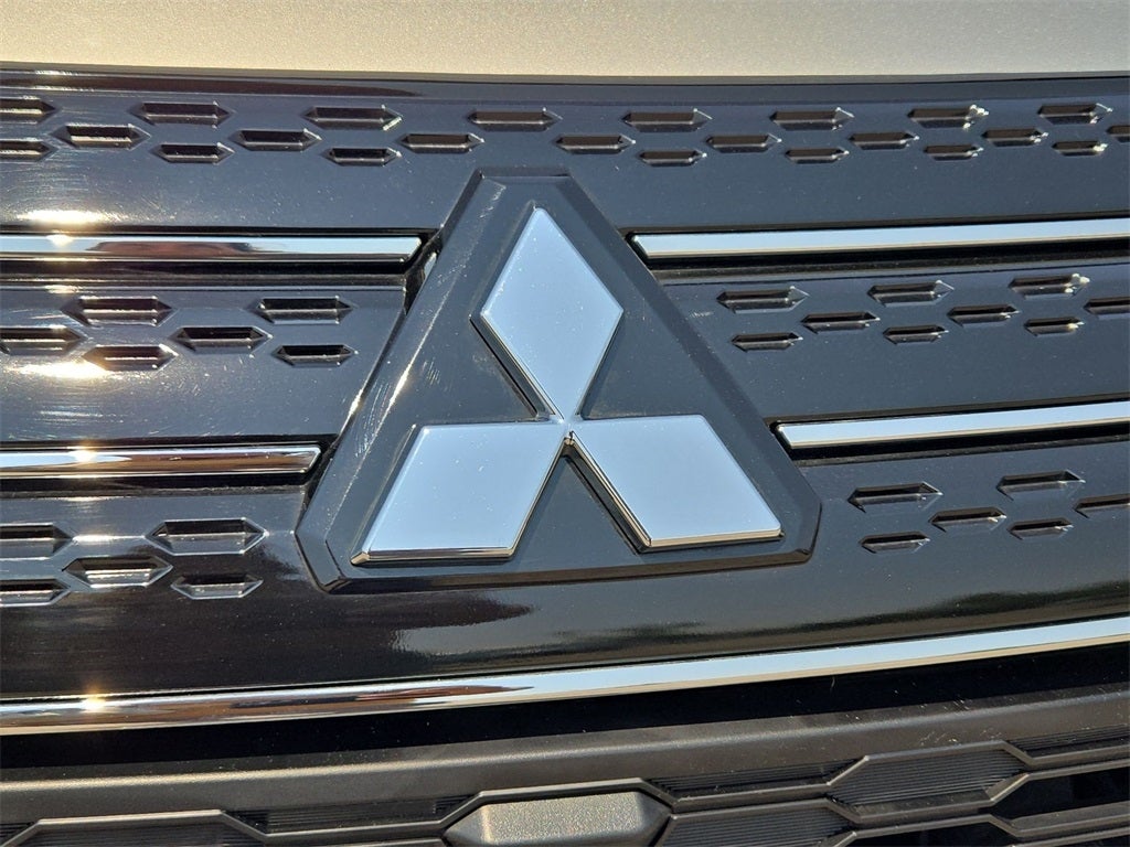 2024 Mitsubishi Outlander SE AWD