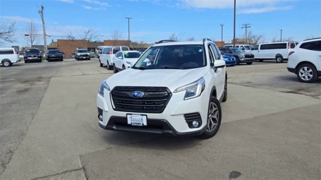 2022 Subaru Forester Premium AWD