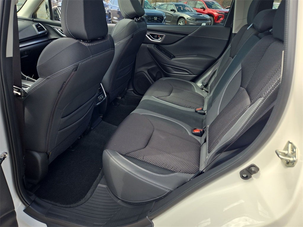 2022 Subaru Forester Premium AWD