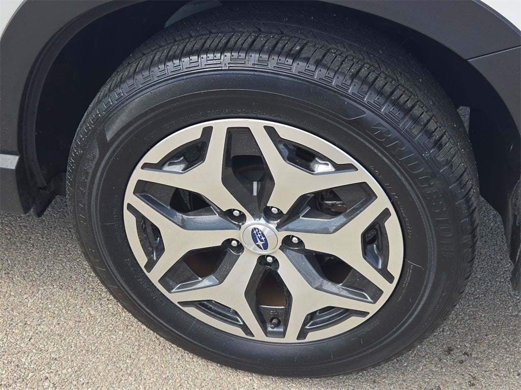 2022 Subaru Forester Premium AWD