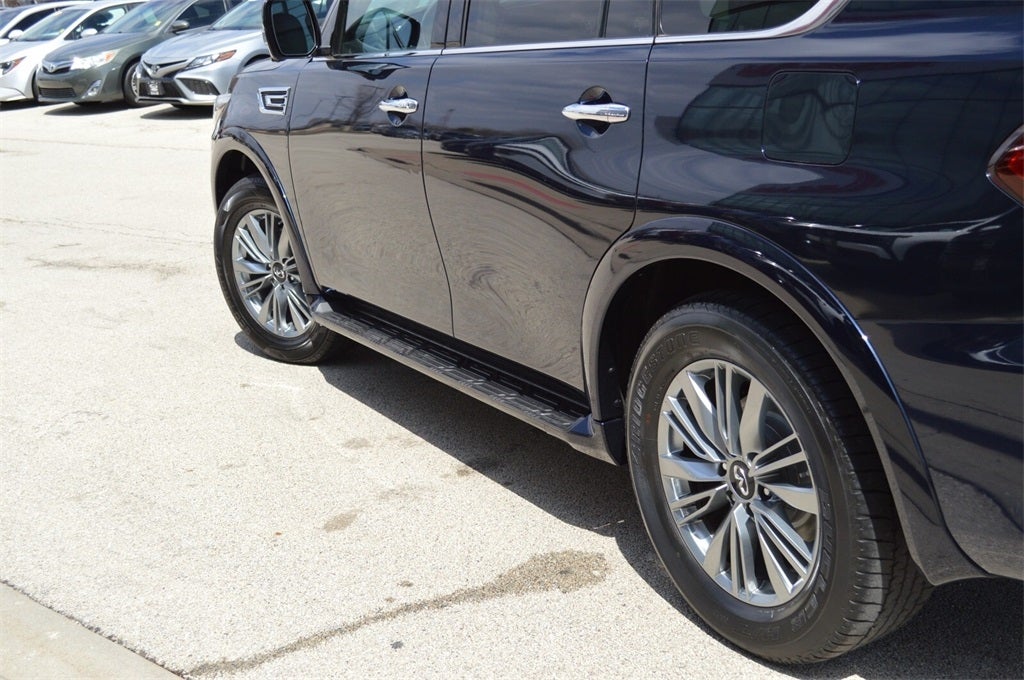 2021 INFINITI QX80 LUXE