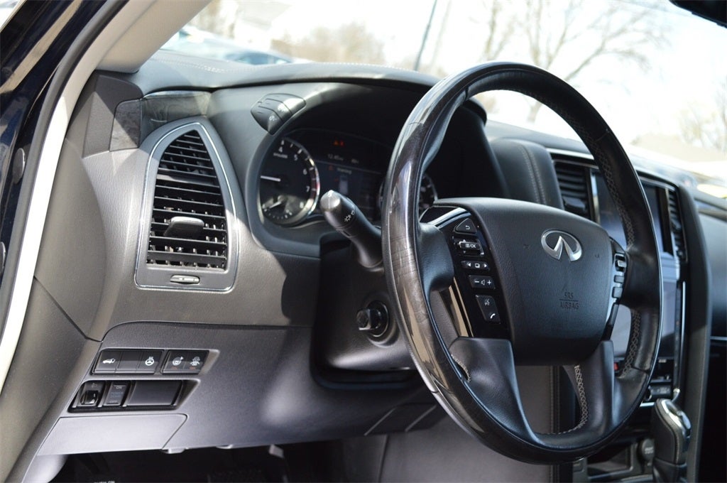 2021 INFINITI QX80 LUXE