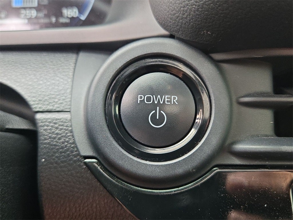 2023 Toyota Crown Limited AWD