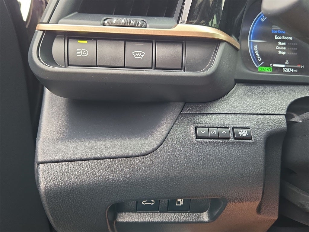 2023 Toyota Crown Limited AWD