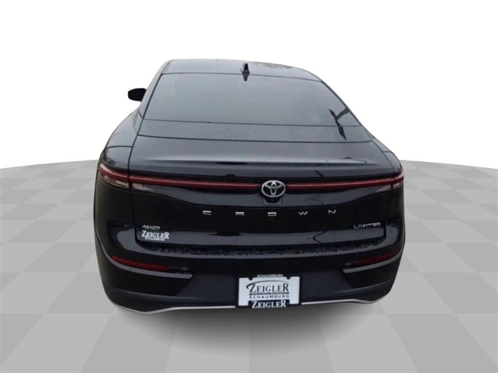 2023 Toyota Crown Limited AWD