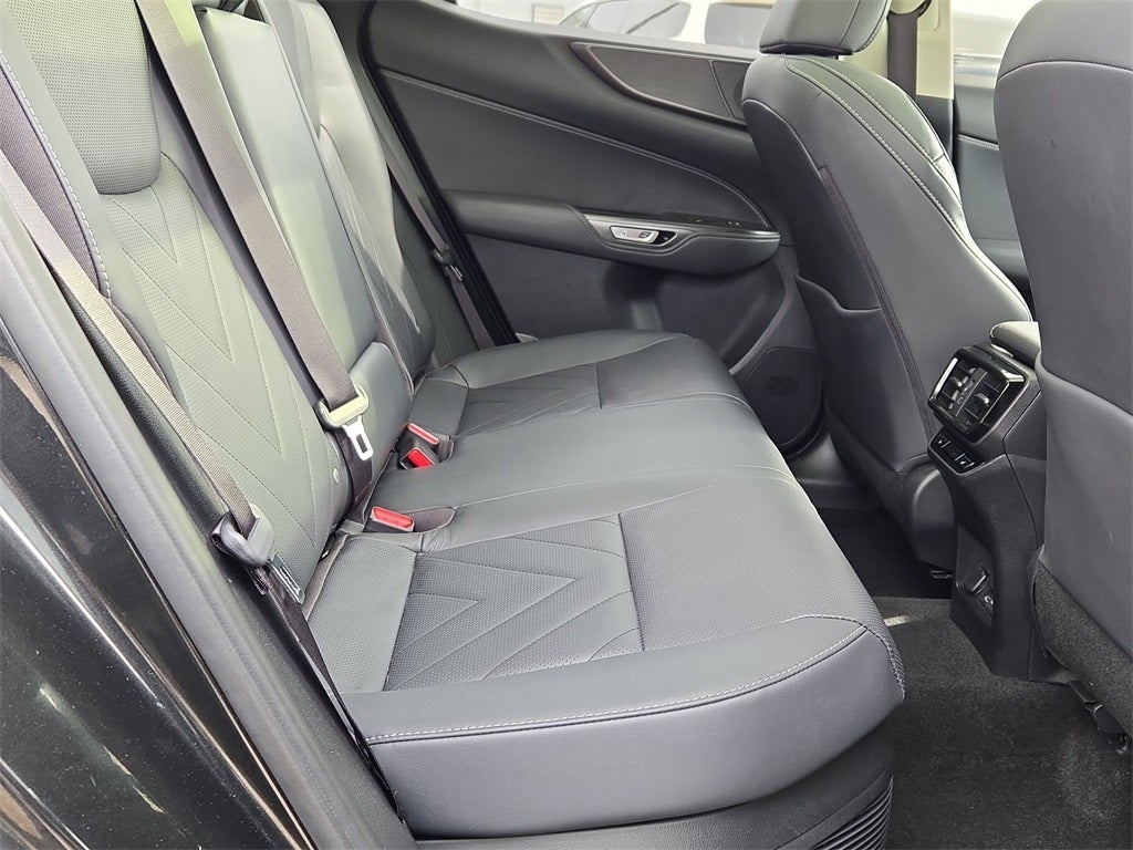 2022 Lexus NX 350h Luxury AWD