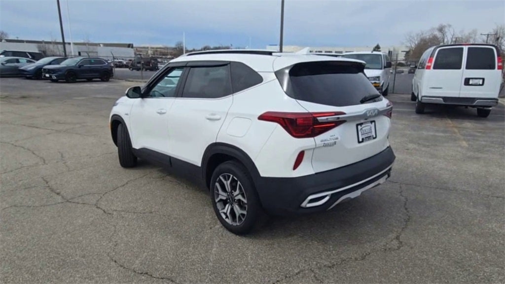 2022 Kia Seltos EX AWD