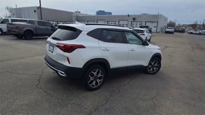 2022 Kia Seltos EX AWD
