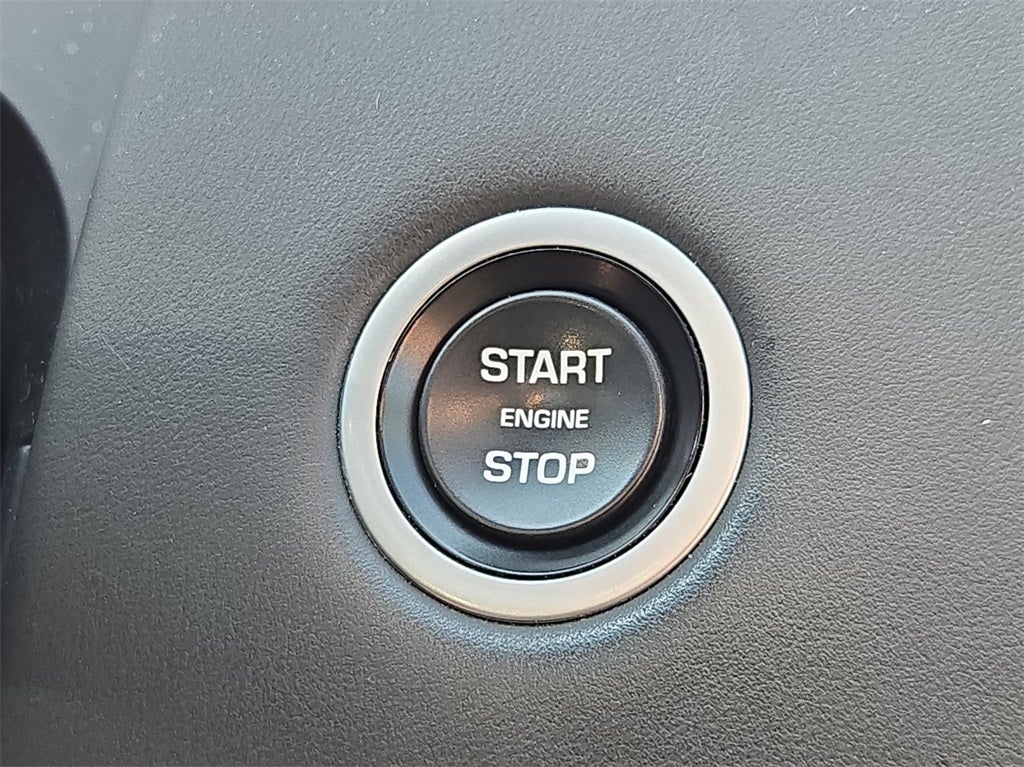 2021 Land Rover Discovery Sport SE R-Dynamic 4WD