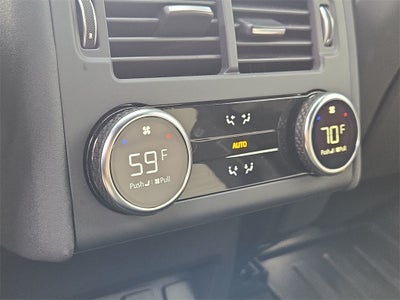 2023 Land Rover Discovery HSE R-Dynamic AWD