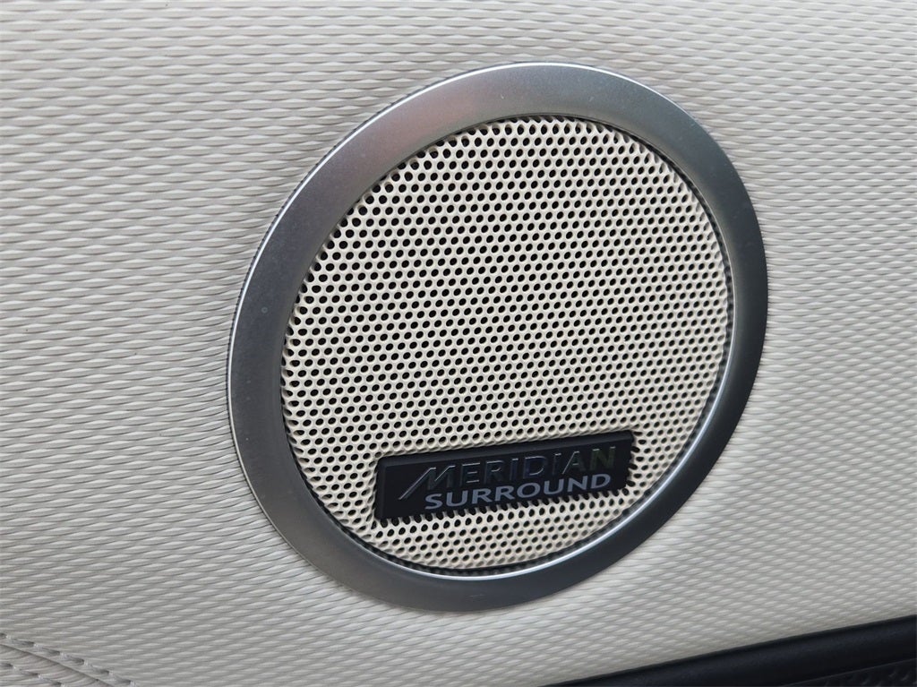 2023 Land Rover Discovery HSE R-Dynamic AWD