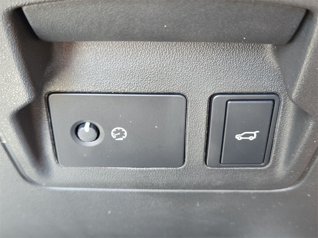 2023 Land Rover Range Rover Velar R-Dynamic S