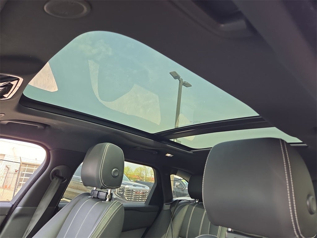 2023 Land Rover Range Rover Velar R-Dynamic S