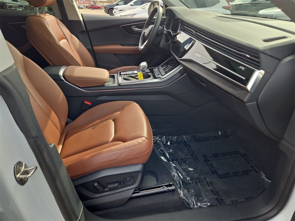 2023 Audi Q8 55 Premium Plus AWD quattro