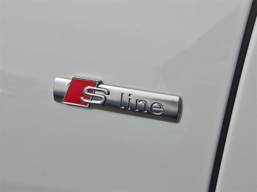 2023 Audi Q8 55 Premium Plus AWD quattro