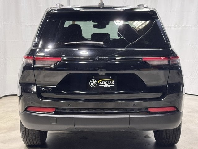 2024 Jeep Grand Cherokee Altitude