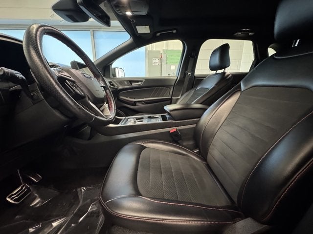 2022 Ford Edge ST Line
