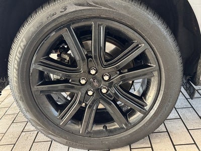 2022 Ford Edge ST Line