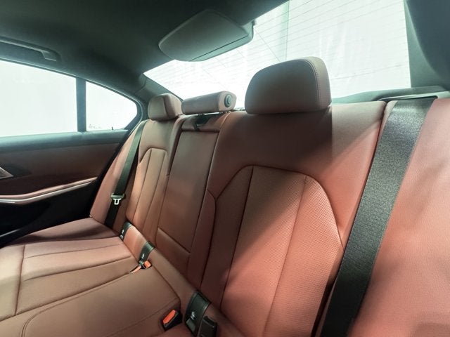 2024 BMW 3 Series 330i xDrive