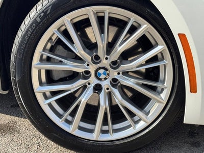 2023 BMW 3 Series 330i xDrive