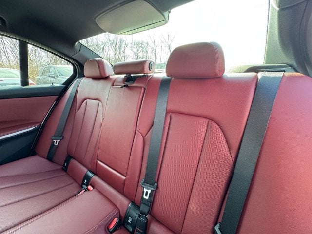 2023 BMW 3 Series 330i xDrive