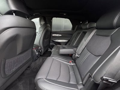 2024 Genesis GV70 2.5T