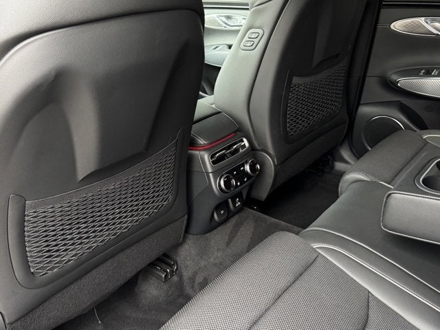 2024 Genesis GV70 2.5T