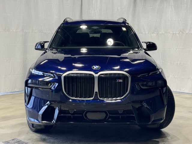 2024 BMW X7 M60i