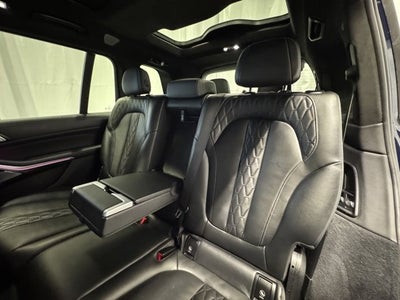 2024 BMW X7 M60i