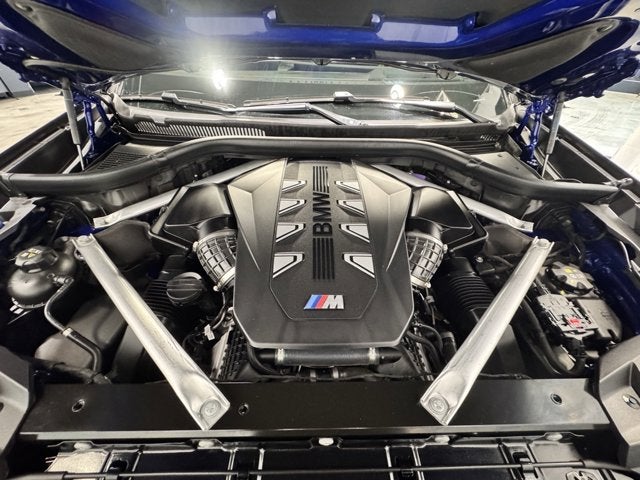 2024 BMW X7 M60i