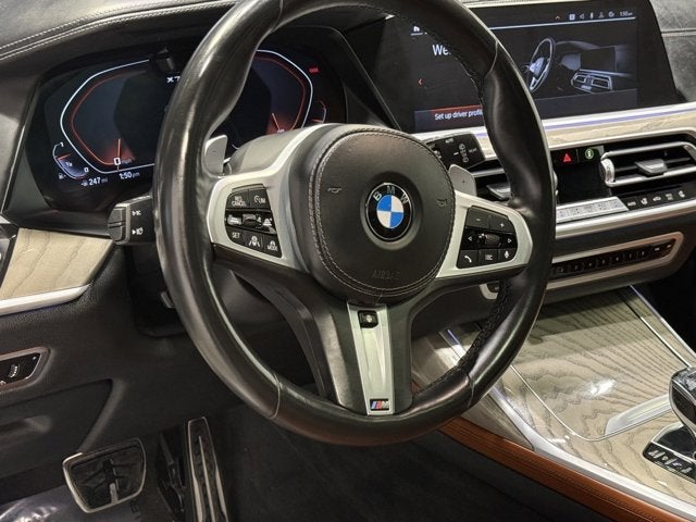 2022 BMW X7 M50i