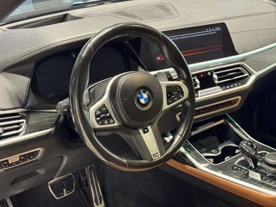 2022 BMW X7 M50i