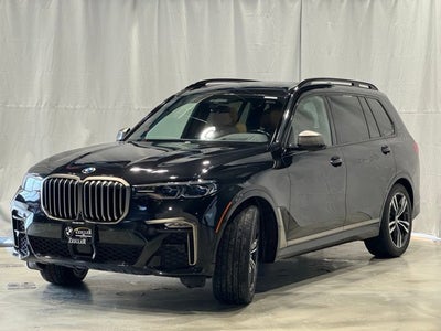 2022 BMW X7 M50i