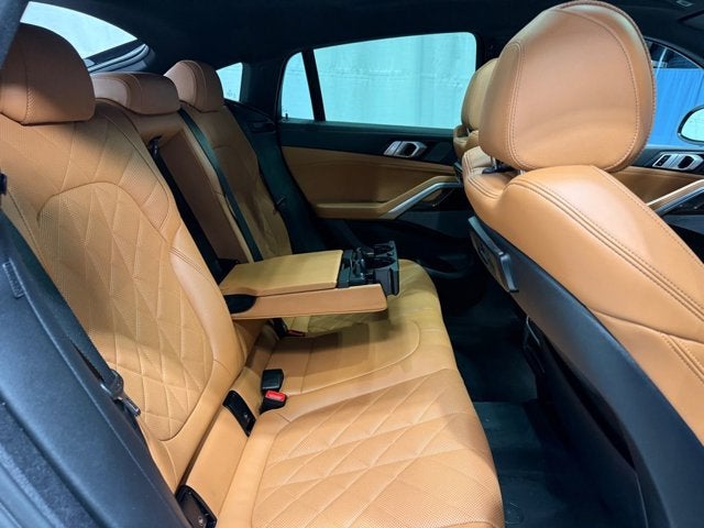 2023 BMW X6 xDrive40i