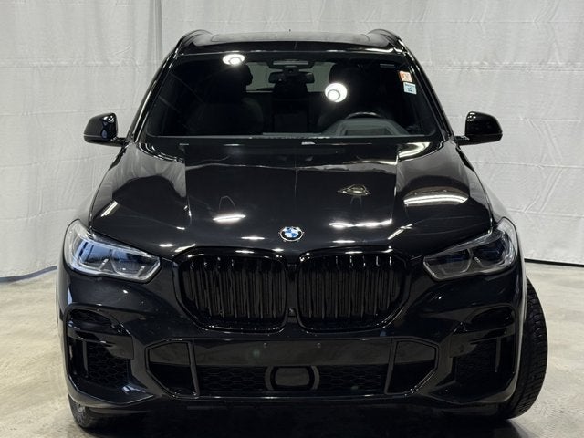 2022 BMW X5 M50i