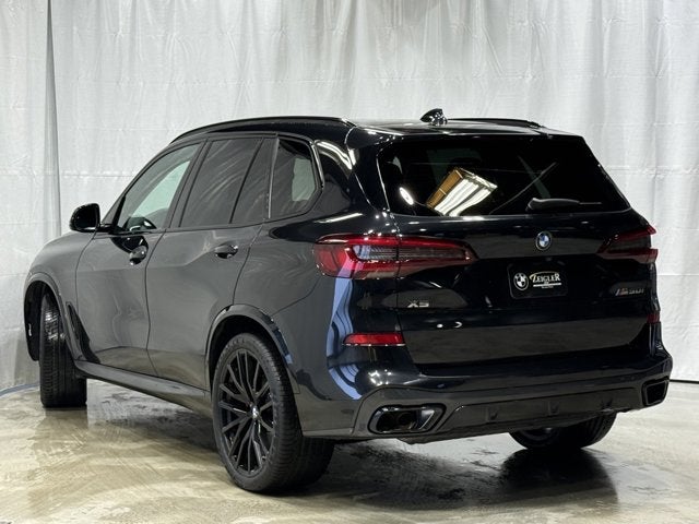2022 BMW X5 M50i