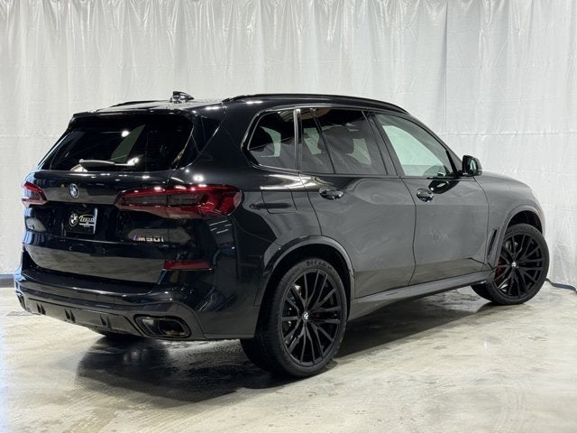 2022 BMW X5 M50i