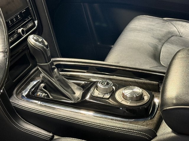 2021 INFINITI QX80 LUXE