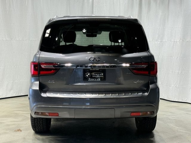 2021 INFINITI QX80 LUXE