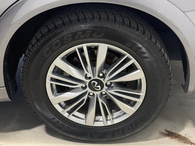 2021 INFINITI QX80 LUXE