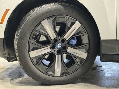 2025 BMW iX xDrive50