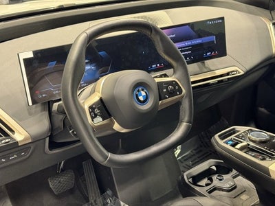 2025 BMW iX xDrive50