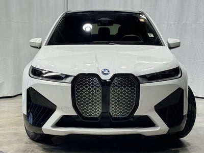 2025 BMW iX xDrive50