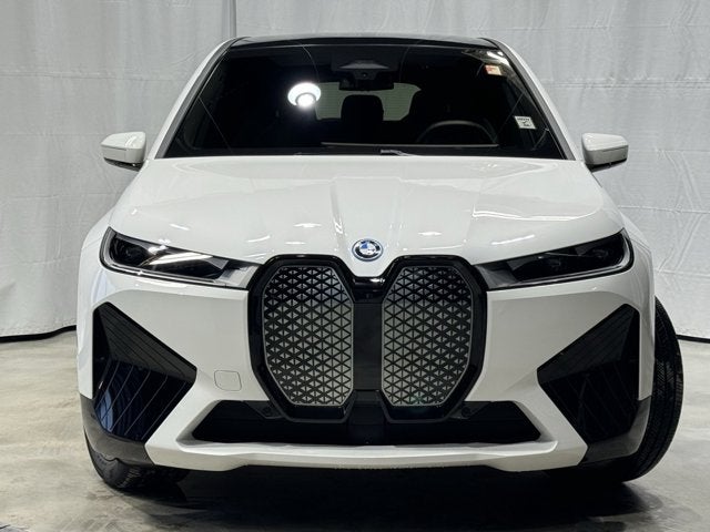 2025 BMW iX xDrive50