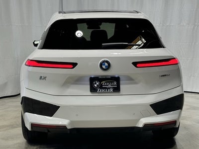 2025 BMW iX xDrive50