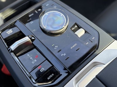 2025 BMW iX xDrive50